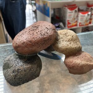 Adorno Piedras 17.2x15.3x7.7 CM
