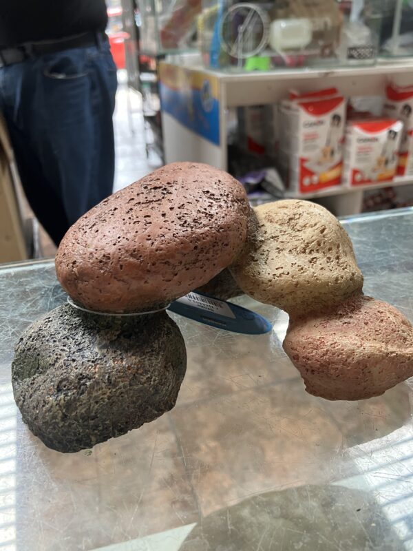 Adorno Piedras 17.2x15.3x7.7 CM