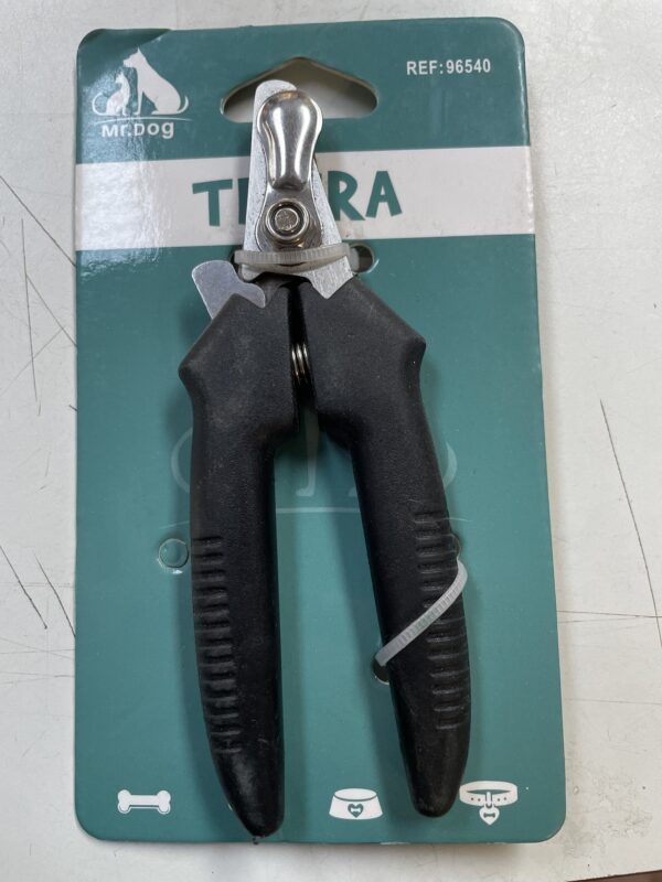 Corta uñas pequeño