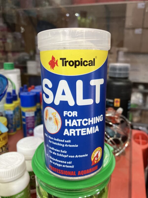 Tropical salt for hatching artemia 250 ml/ 300gr