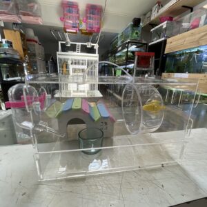 Jaula acrilica con accesorios 25x20x16cm