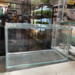 Acuario de vidrio 50x24x29 35L