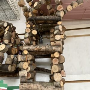 Escalera de madera aves